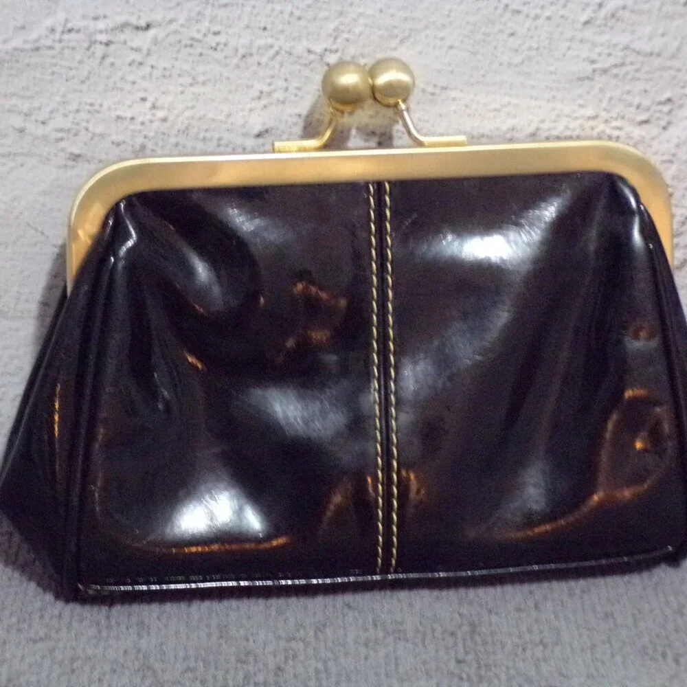 Maxx New York Signature Cosmetic or Change Bag Quilted‎ Black Gold Accents